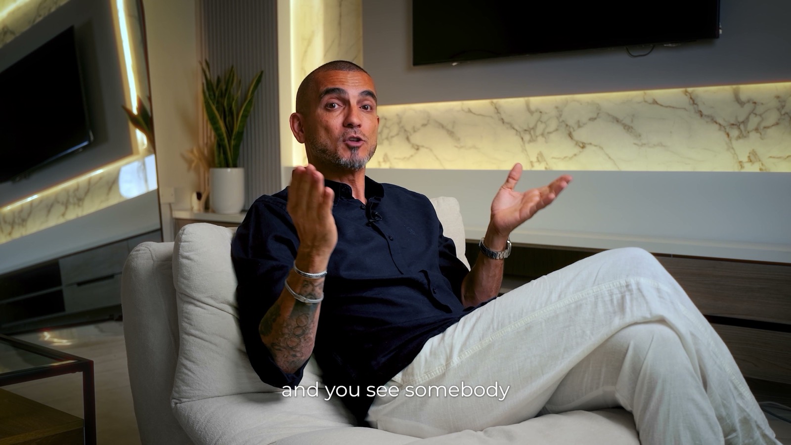 Carlos speaking in the recorded mentorship video